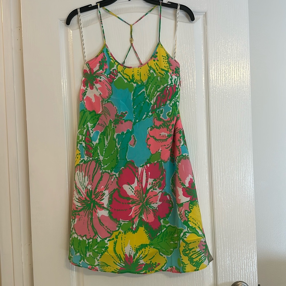 Lilly Pulitzer dress women’s floral silk sun dress  Beautiful vibrant colors XS